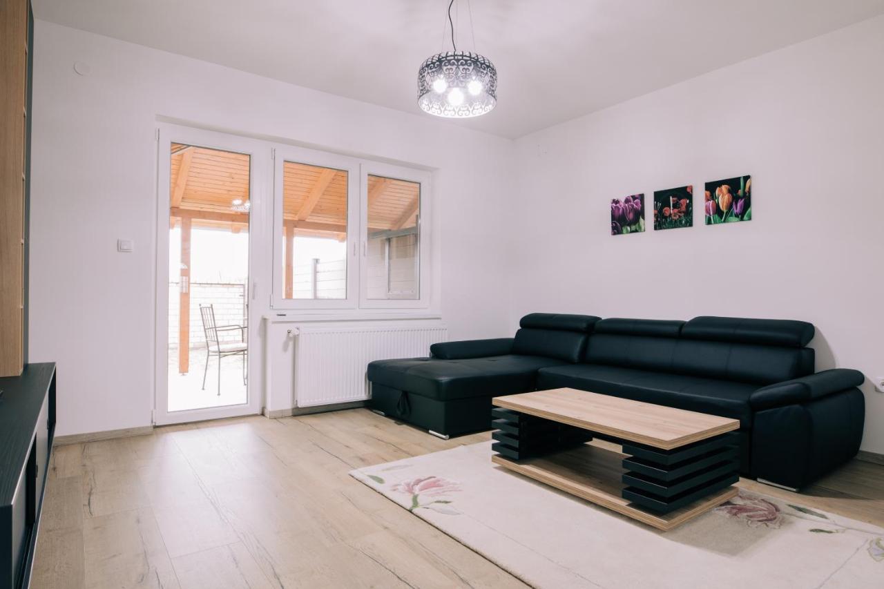 Tulip Guest House Ii. Palić Eksteriør bilde